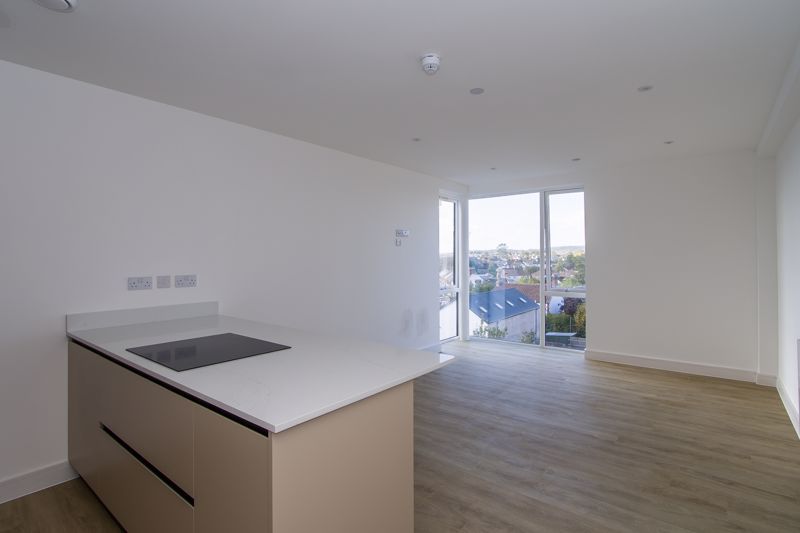 Property photo 2 of 9 Photo 7