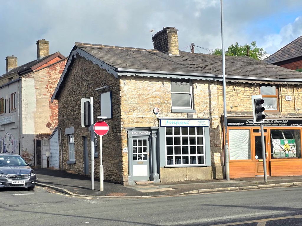 Property photo 1 of 9