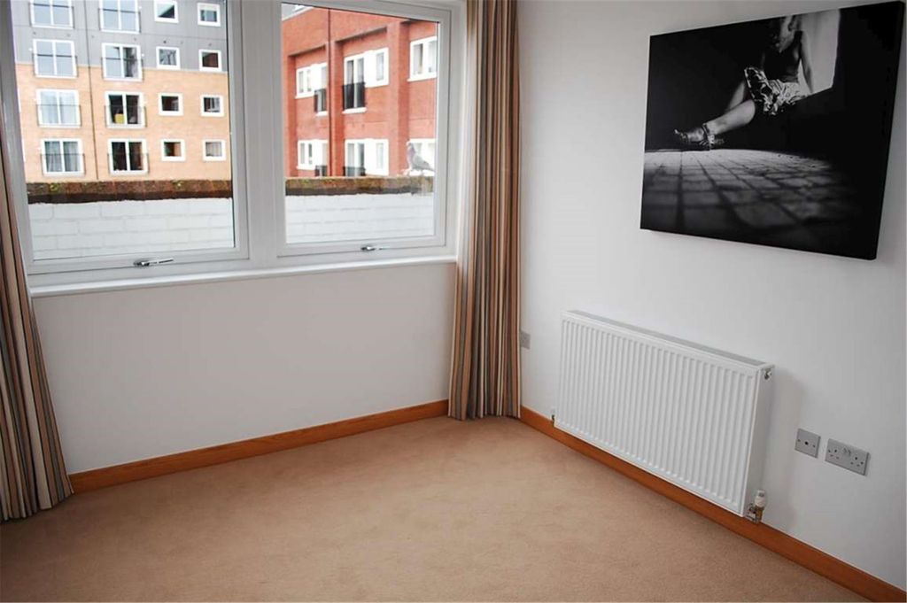 Property photo 3 of 5 \\172.24.32.4\Enterp