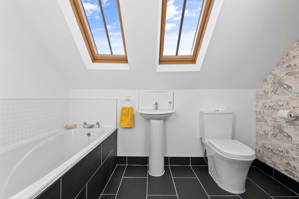 Additional image 19 of 4 bed maisonette for saleLondon Road, Kilmarnock KA3