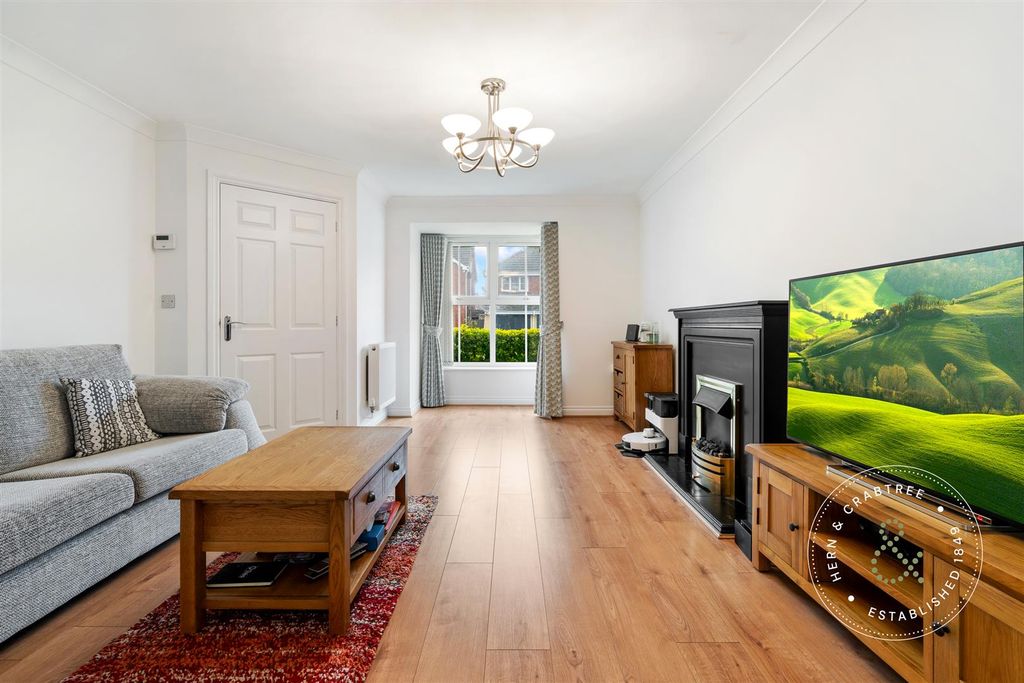 Property photo 2 of 32 Milestone-Close-5.Jpg