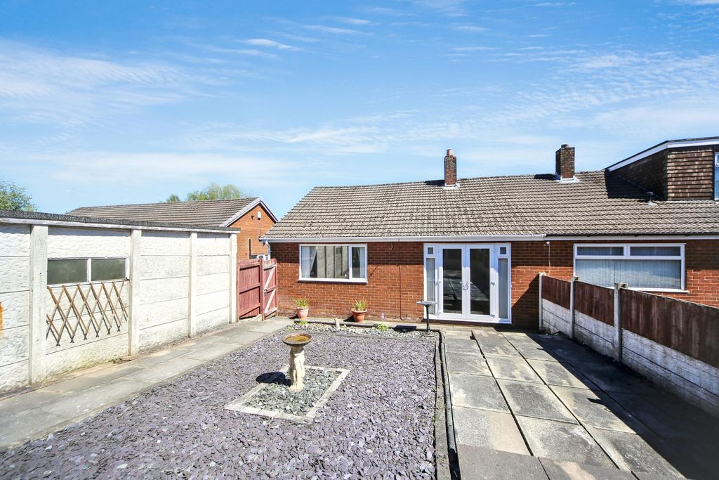 Property photo 2 of 15