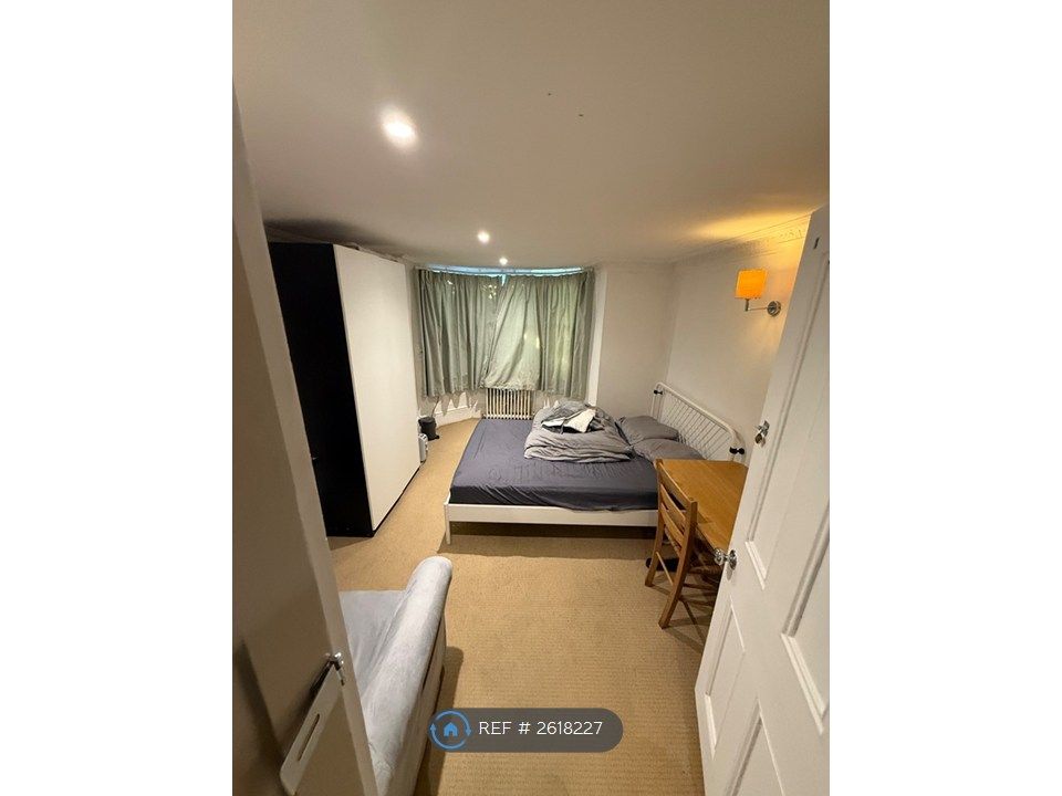 Property photo 2 of 5