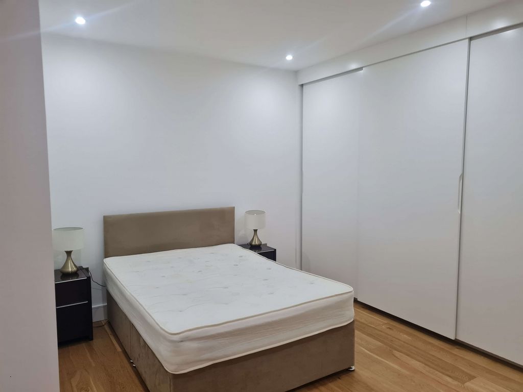 Property photo 2 of 19 Gallery