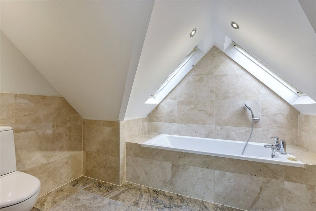 Additional image 11 of 4 bed semi-detached house for saleForest Road, Liss, Hampshire GU33