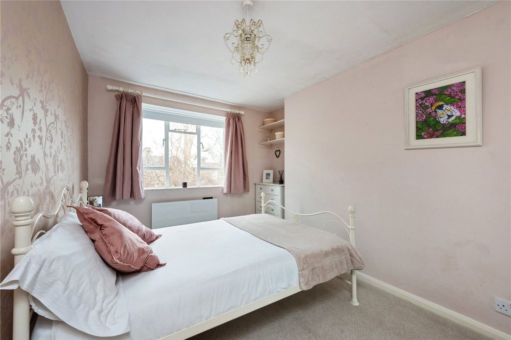 Property photo 3 of 12 Picture No. 15