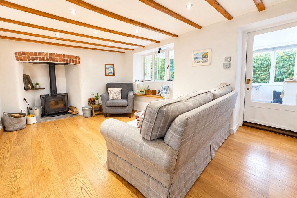 Property photo 2 of 13 Picture No. 02
