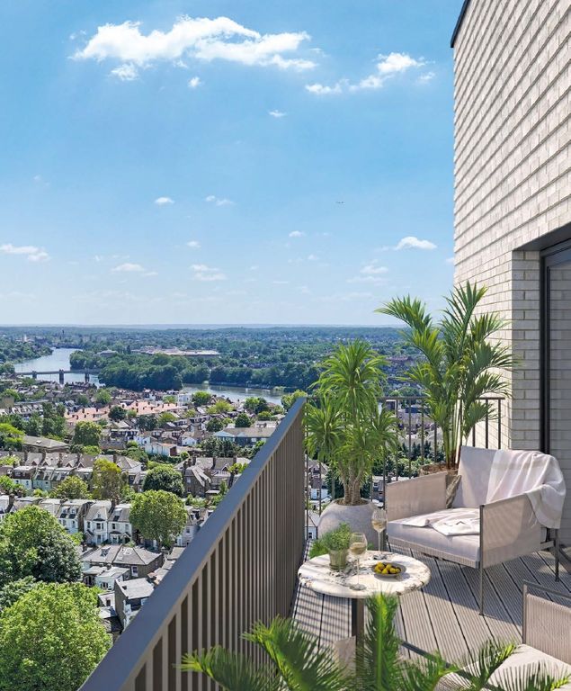 Property photo 2 of 6 Balcony