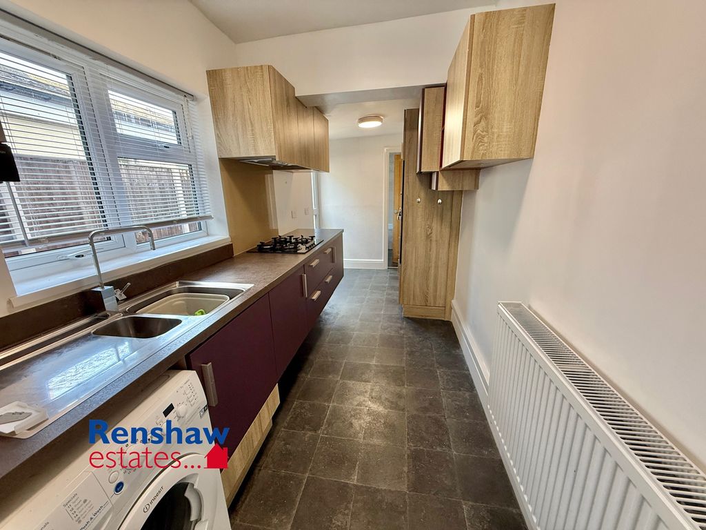 Property photo 3 of 12 K (1)
