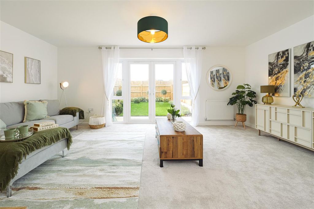 Property photo 2 of 14