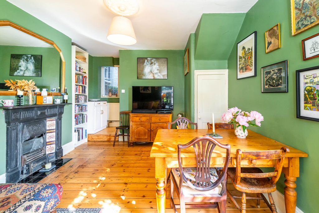 Property photo 3 of 15 Ndb06620-Edit