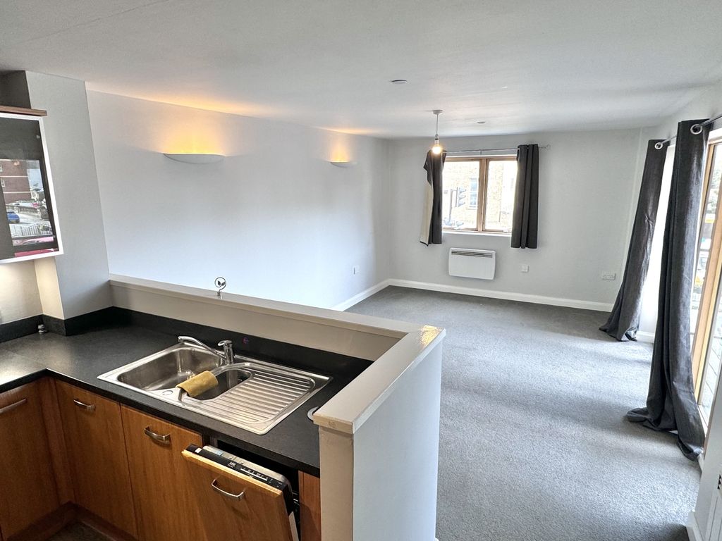 Property photo 3 of 13 Img_6251