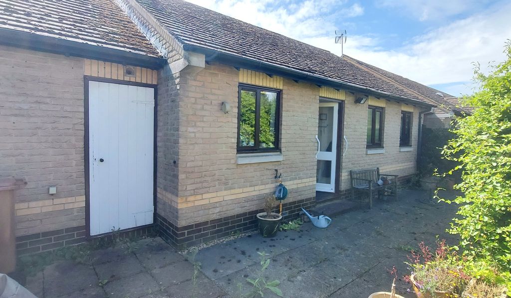 Property photo 3 of 9