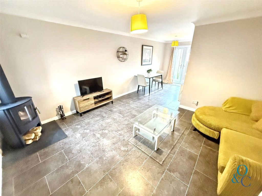 Property photo 3 of 14 Picture No. 05