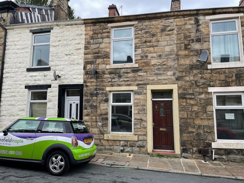 Property photo 1 of 5