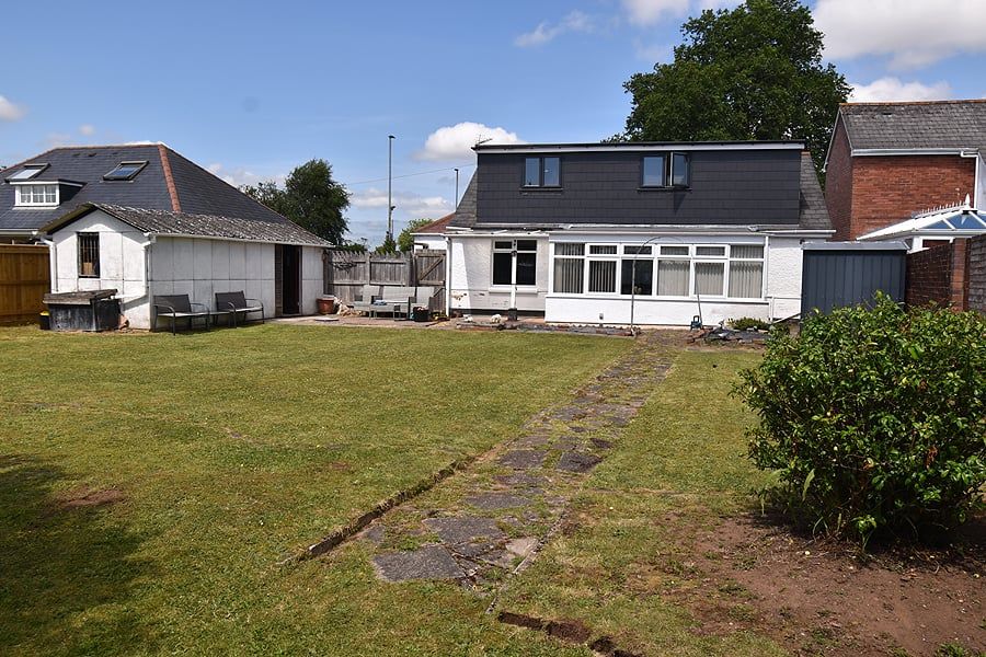Property photo 1 of 21