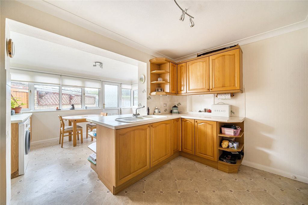 Property photo 3 of 15 Picture No. 13