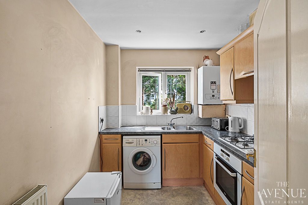 Property photo 3 of 12 4338125