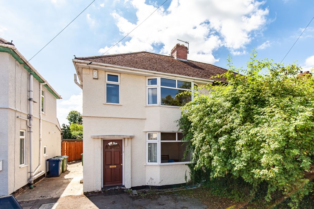 Property photo 3 of 12 Front Exterior