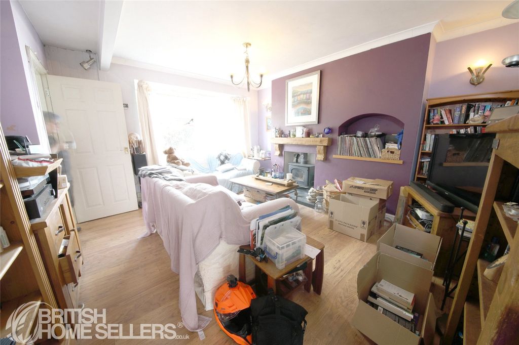 Property photo 3 of 20 Picture No. 21