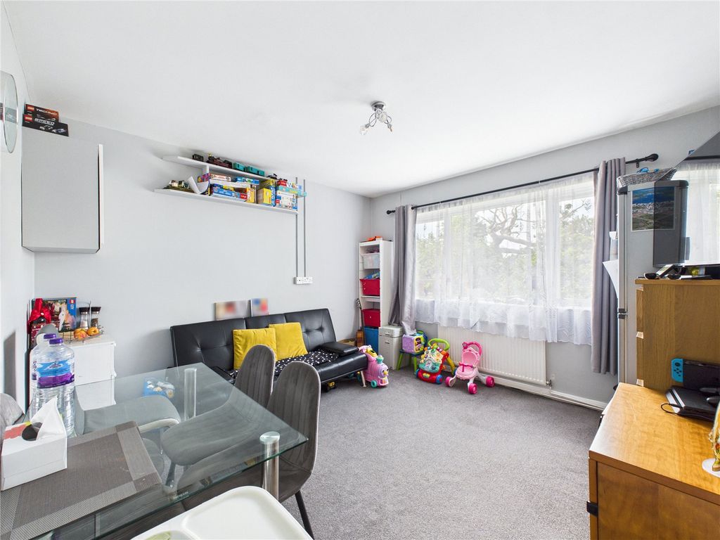 Property photo 2 of 13 Picture No. 29