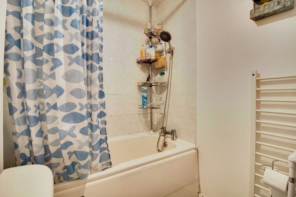 Additional image 12 of 2 bed flat for saleCreamery Court, Letchworth Garden City SG6