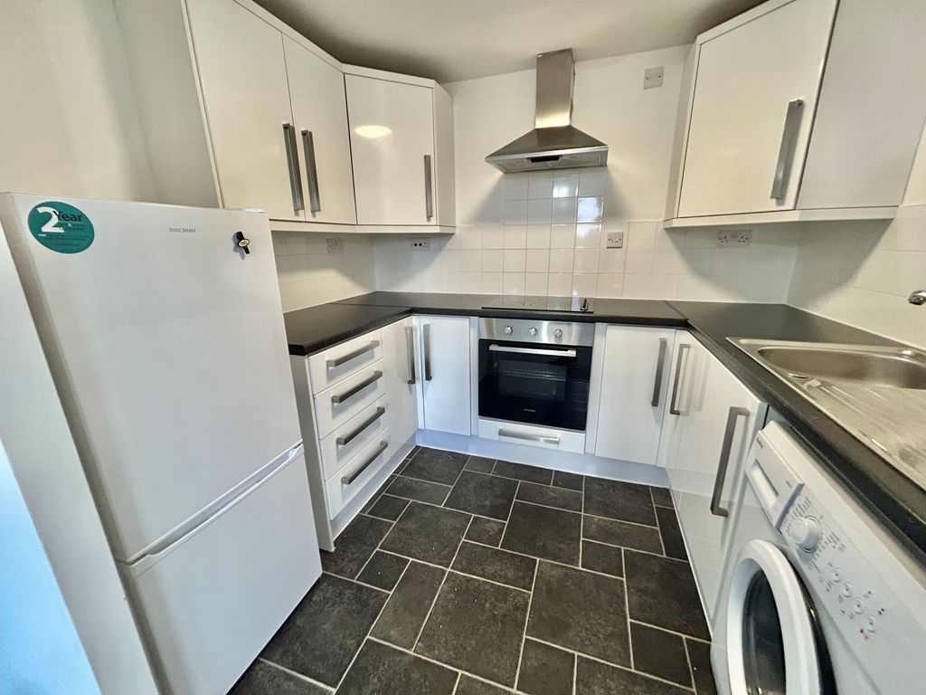 Property photo 1 of 6 Image