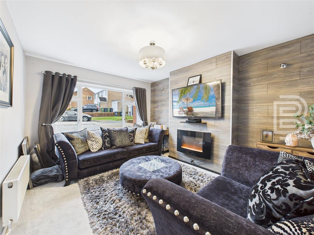 Property photo 2 of 28 Cam05587G0-Pr0095-Still008.Jpg