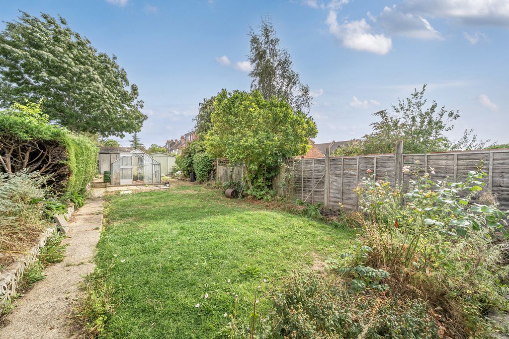 Property photo 2 of 21 1327104-6-68Af15E...