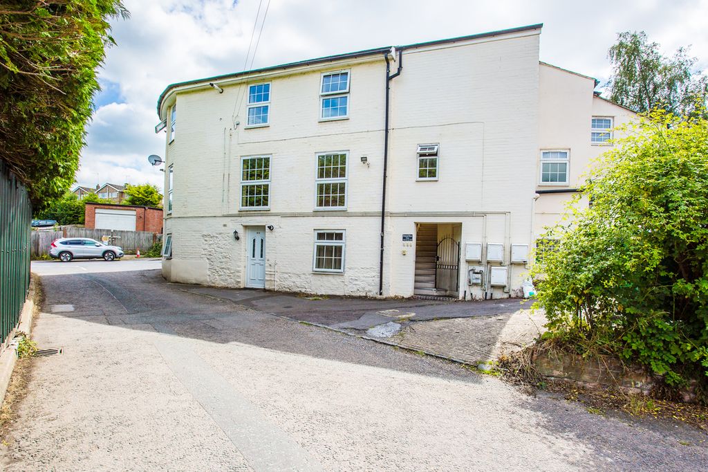 Property photo 1 of 5 Photo 7