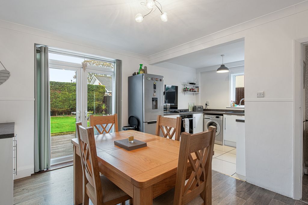 Property photo 3 of 21