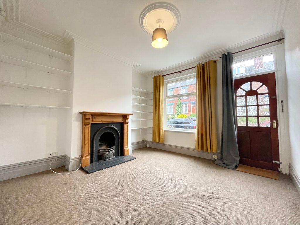 Property photo 2 of 21