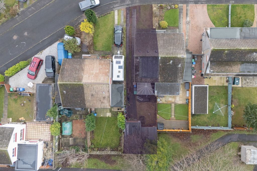 Property photo 3 of 29