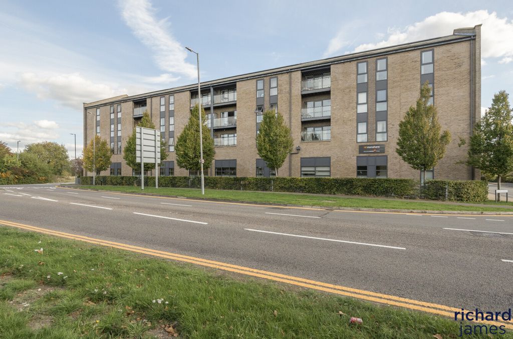 Property photo 1 of 13 1B092738Dcca4905B7Eba38ce9421Bc6