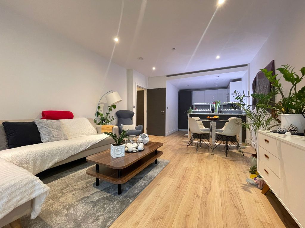 Property photo 3 of 17