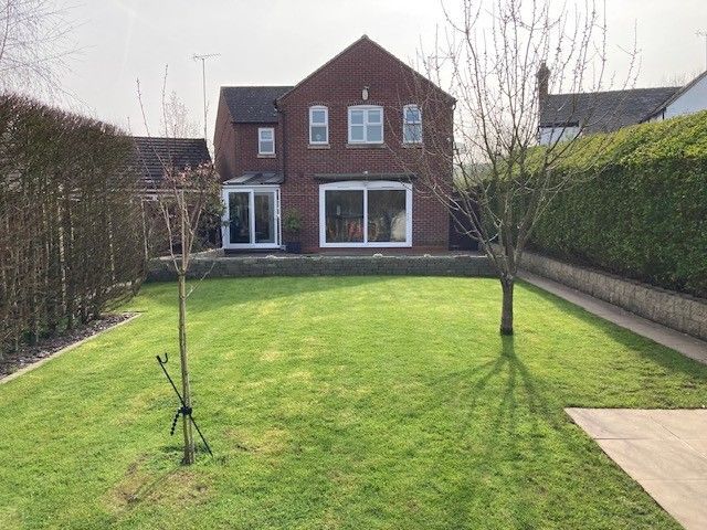 Property photo 2 of 25