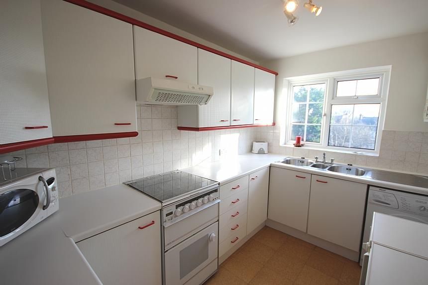 Property photo 3 of 7