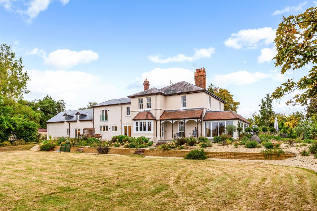 Property photo 1 of 34 Image