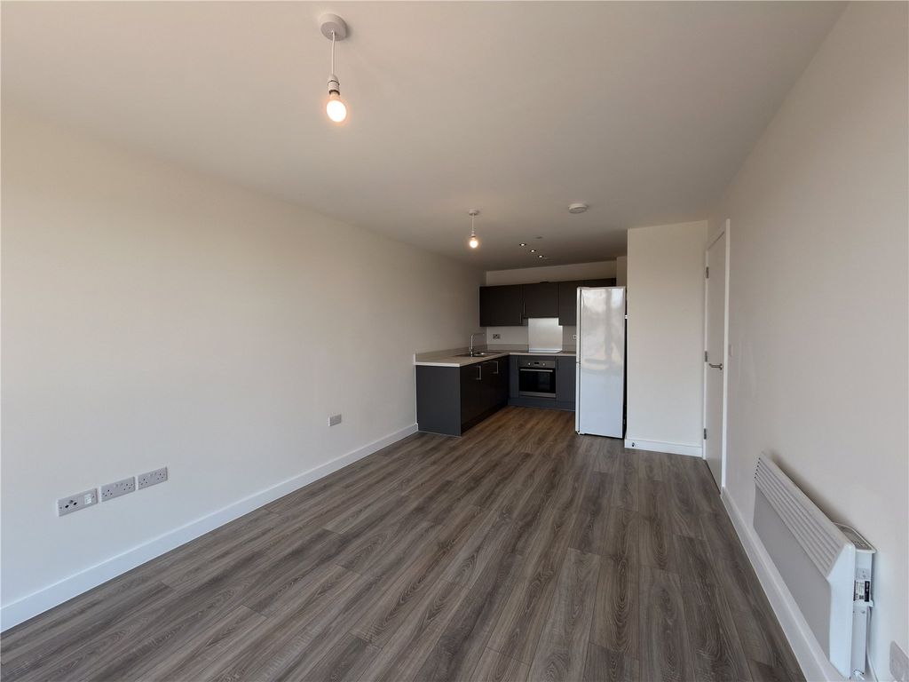 Property photo 3 of 12 Picture No. 08
