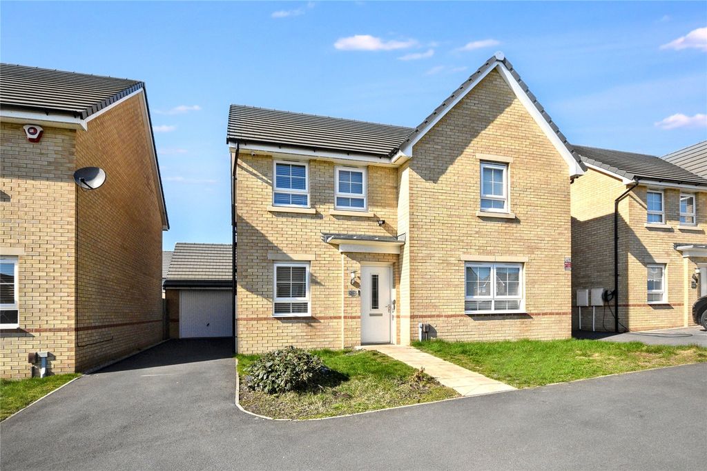 Property photo 1 of 20 Picture No. 24