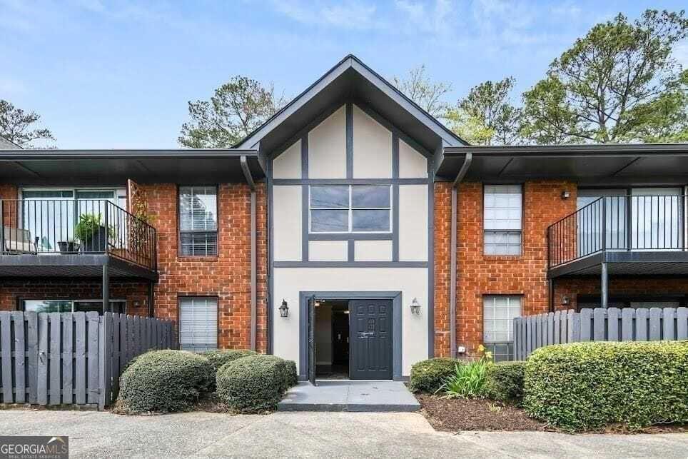 Property photo 1 of 29