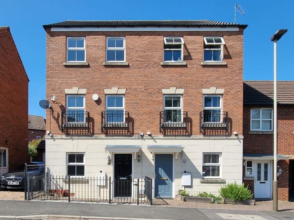Property photo 1 of 10
