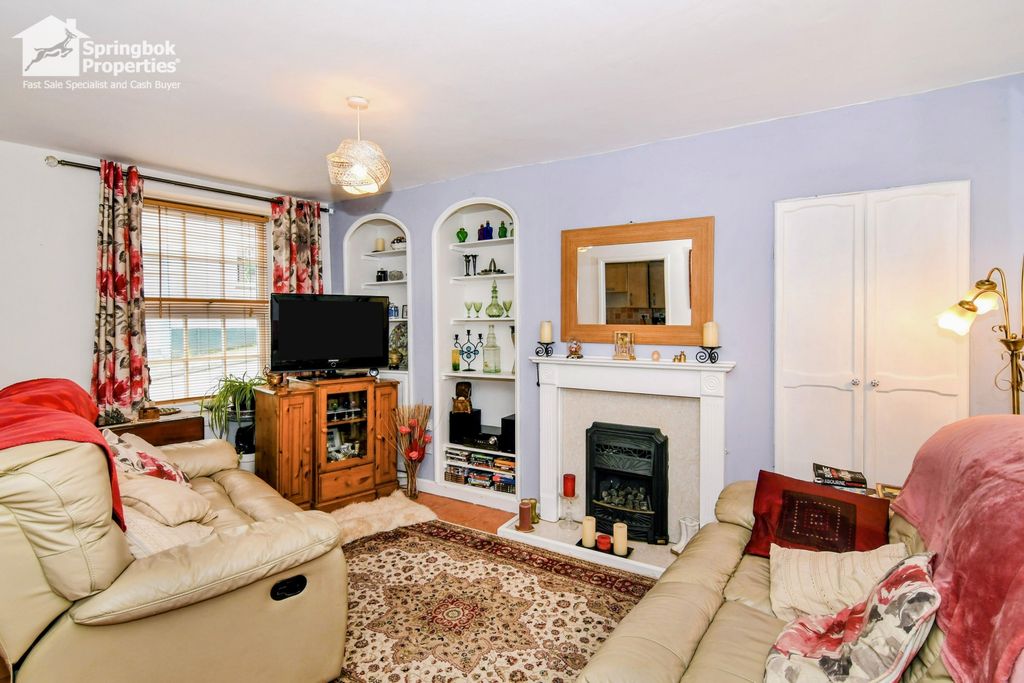 Property photo 2 of 15 2