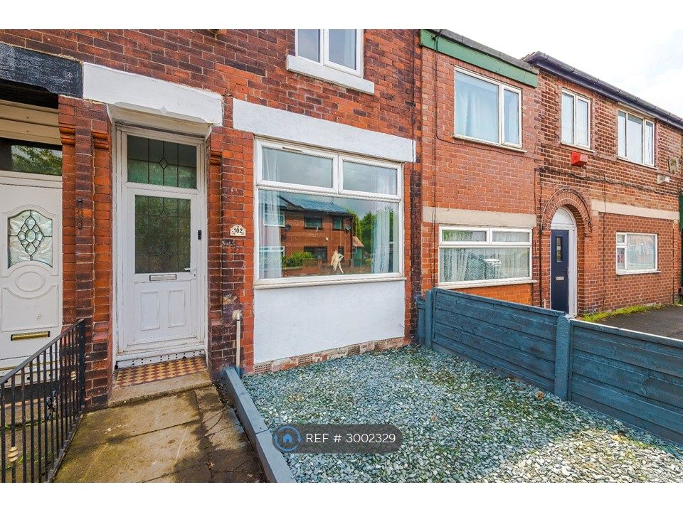 Property photo 3 of 35