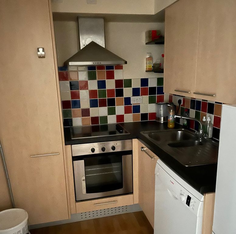 Property photo 3 of 6