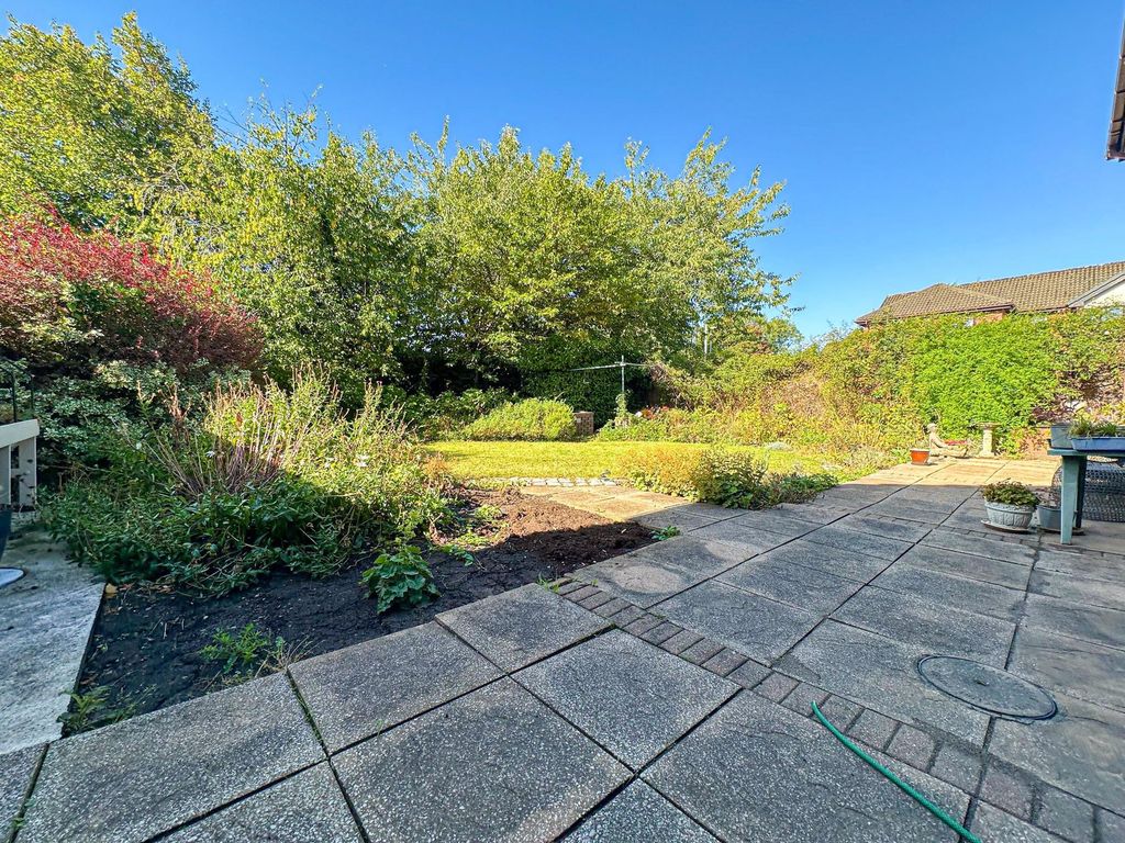 Property photo 3 of 25 Photo 25