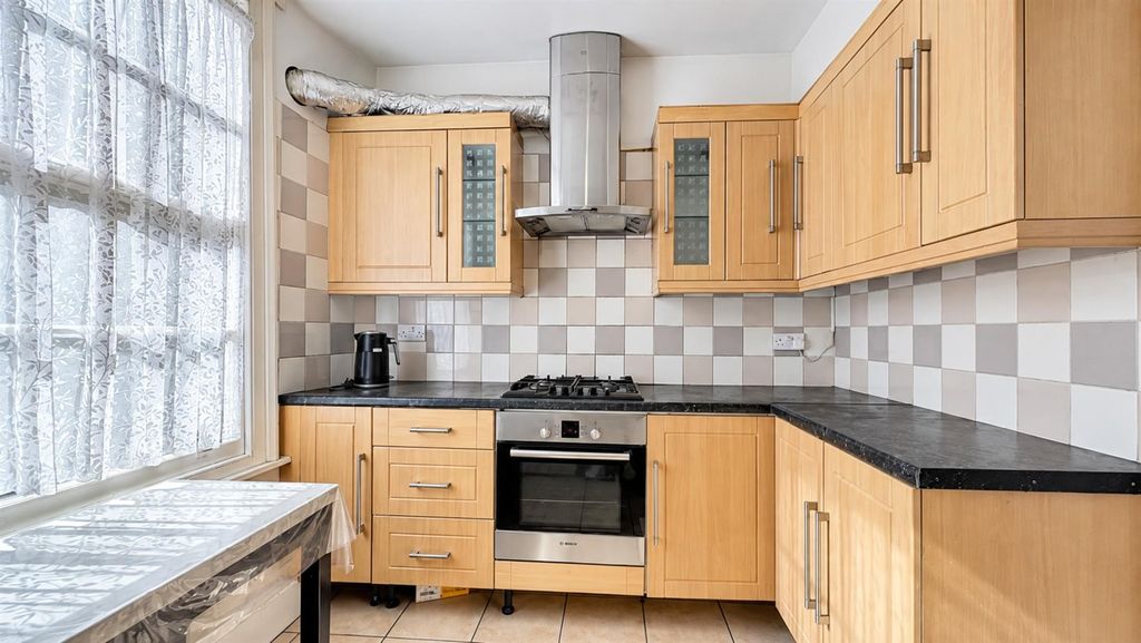Property photo 2 of 20 30Sh1.Jpg