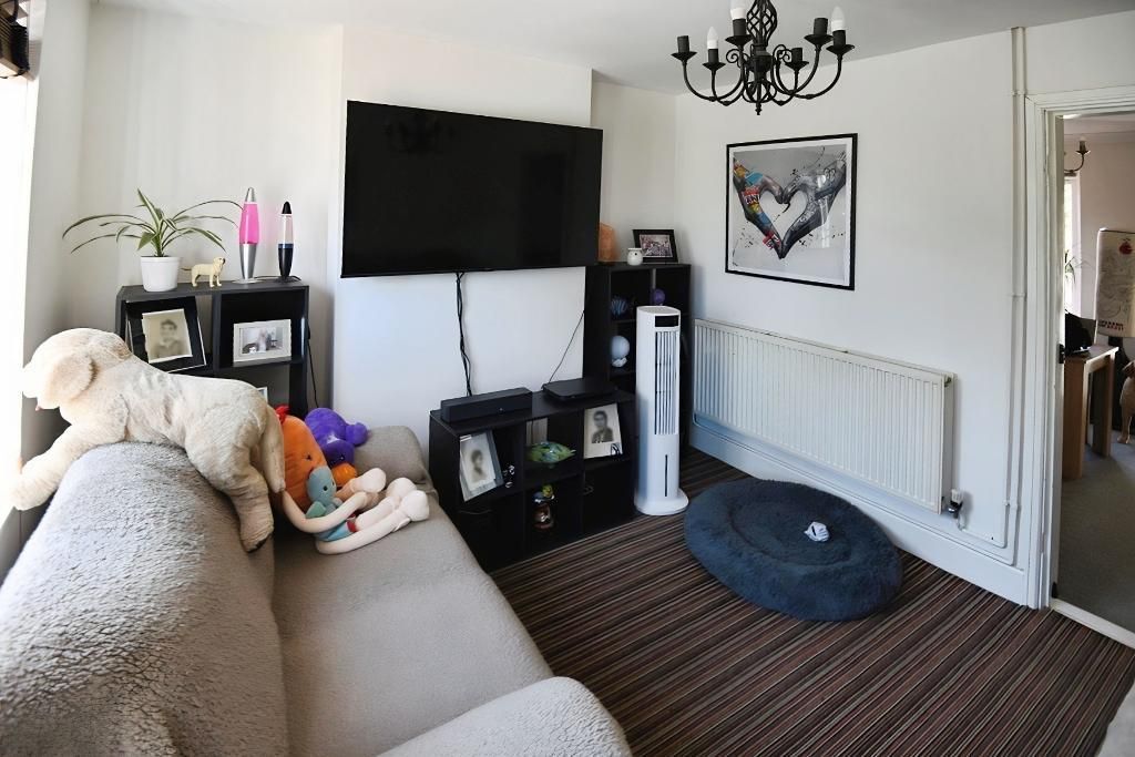 Property photo 3 of 14 Photo 3