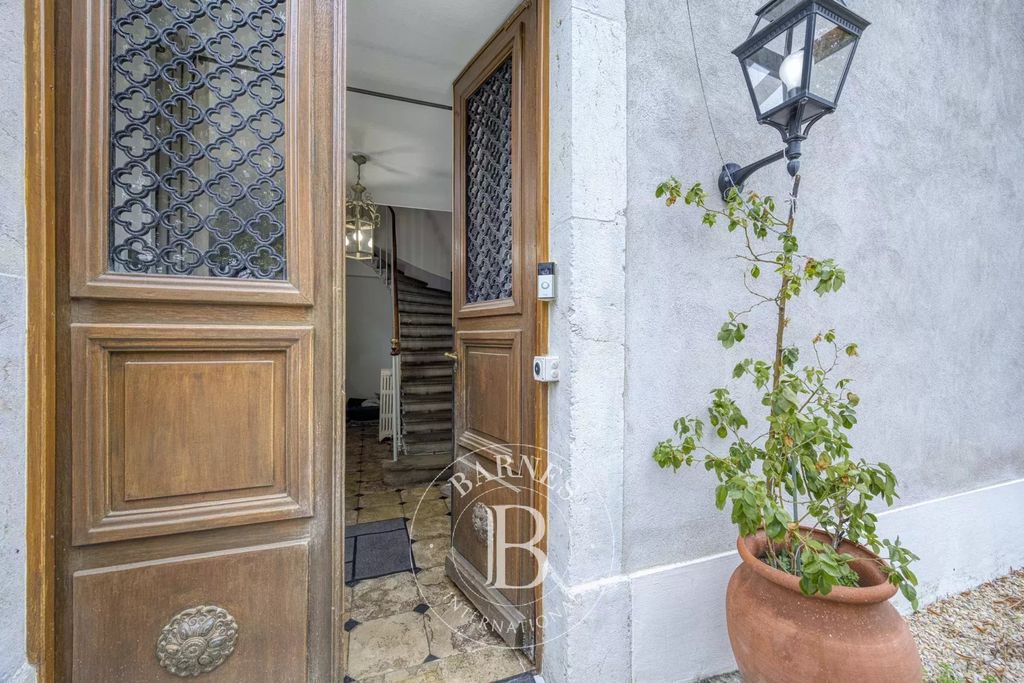 Property photo 3 of 22