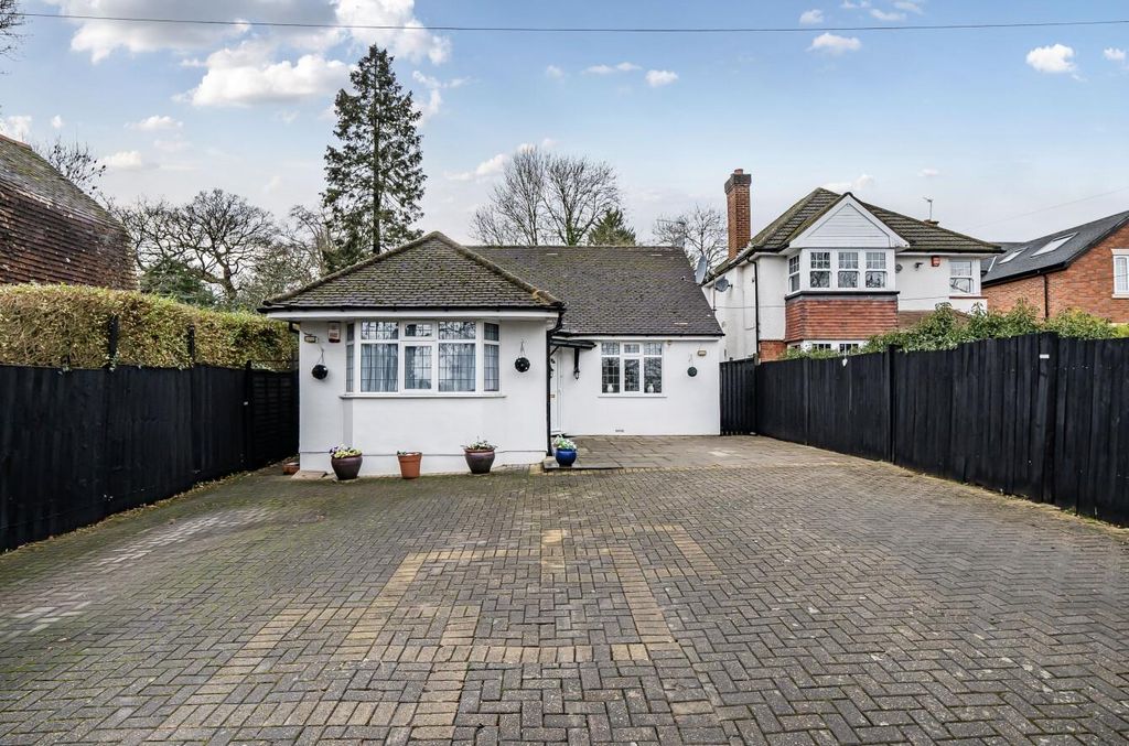 Property photo 1 of 22 Davidson Frost-Wellings, Dfw, Clamp Hill, Stanmore